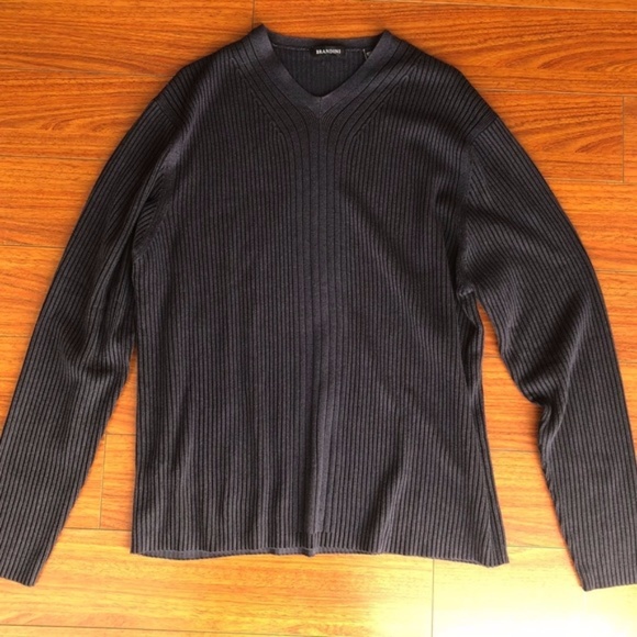 Brandini Other - Brandini I sz XL ribbed v-neck sweater